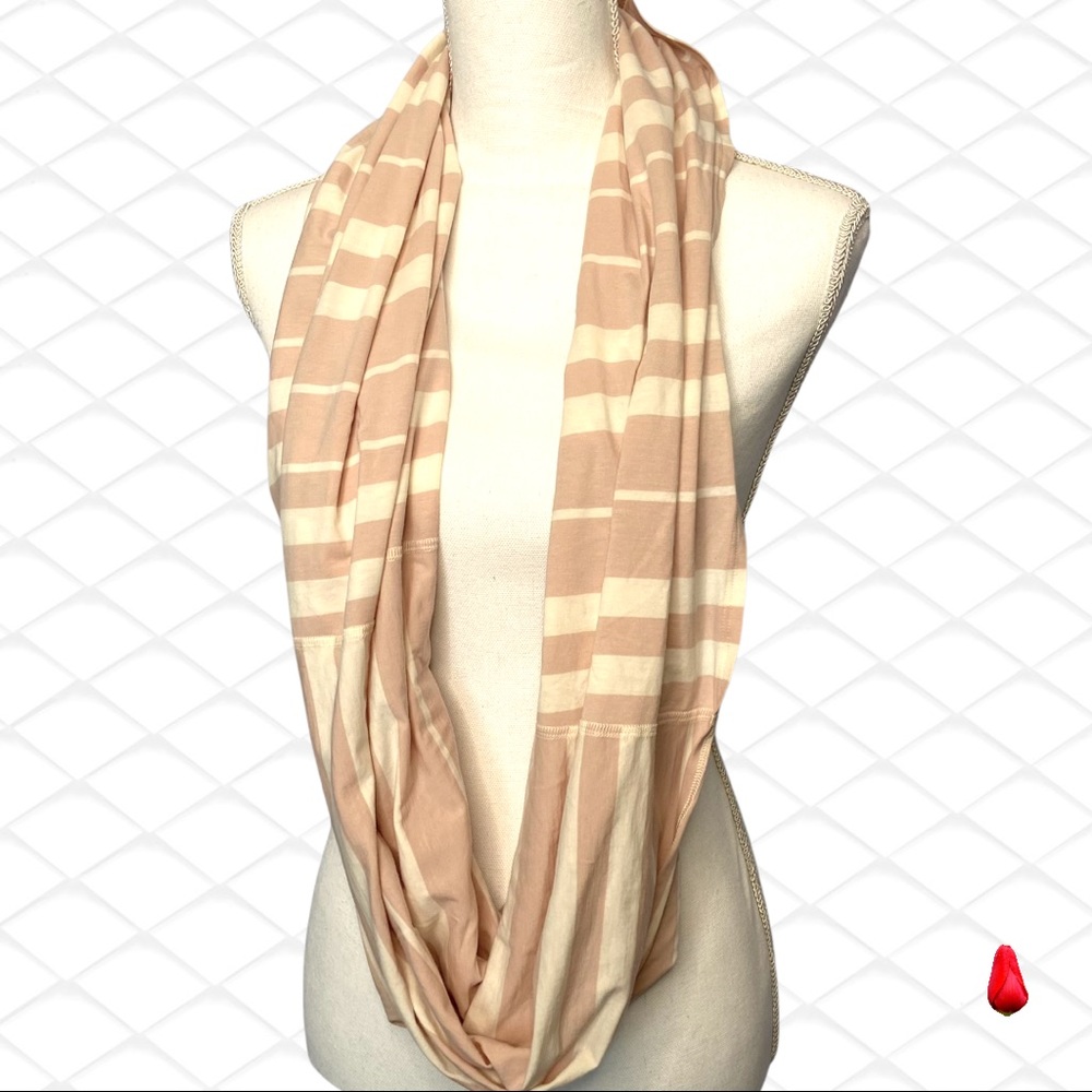 Lululemon Vinyasa Scarf Wrap Top One Size Cream - Picture 11 of 15